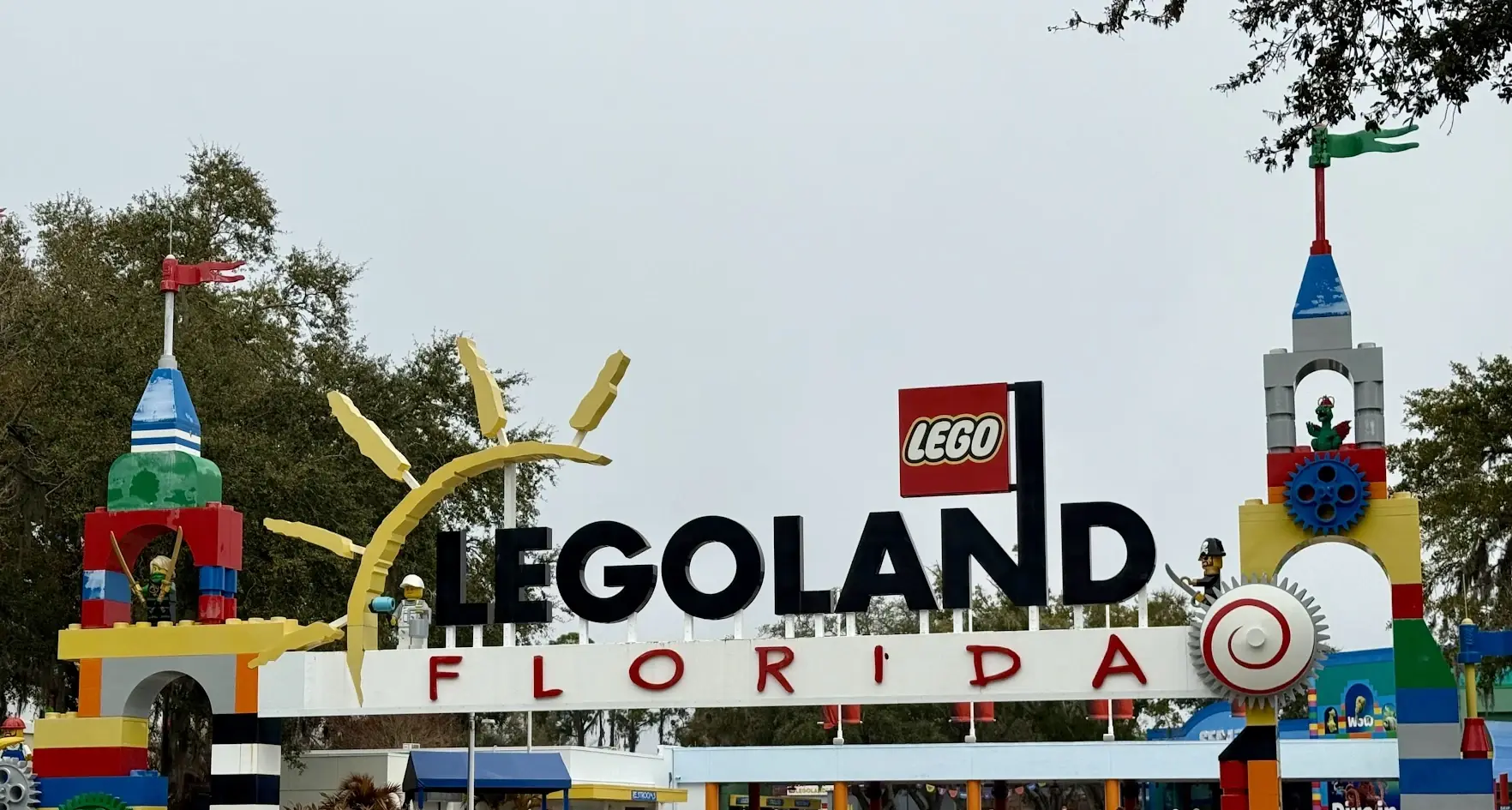 The Legoland Florida entrance arch, built from giant Lego bricks